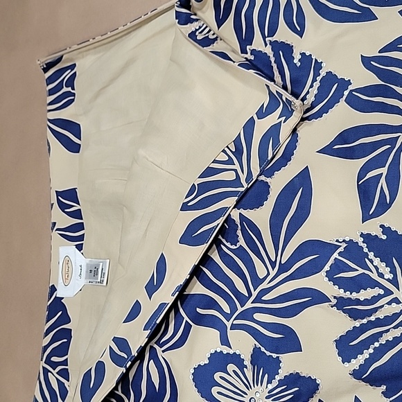 Talbots Size 15 Stretch Tan With Blue Tropical Floral Pattern Sequin Skirt - Picture 9 of 11